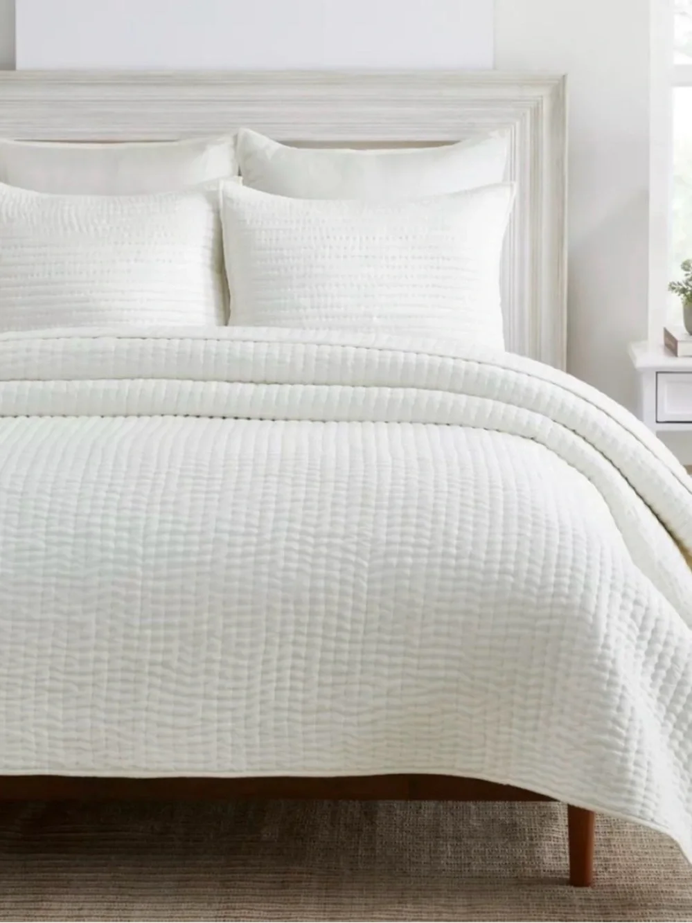 Banana Republic 100% Silk Quilted Bedspread Set